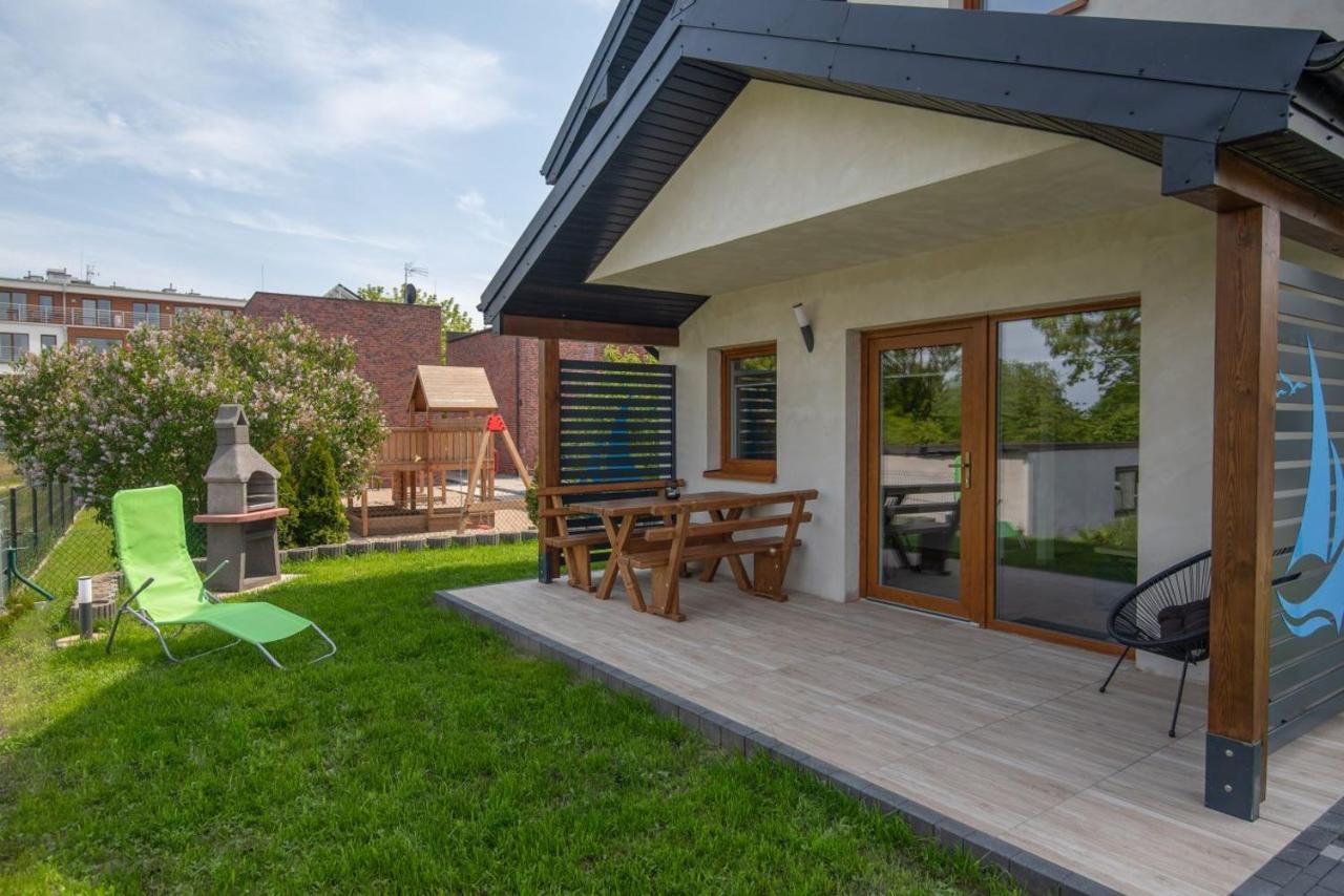 Domki Genaker Jastrzebia Gora Exterior photo